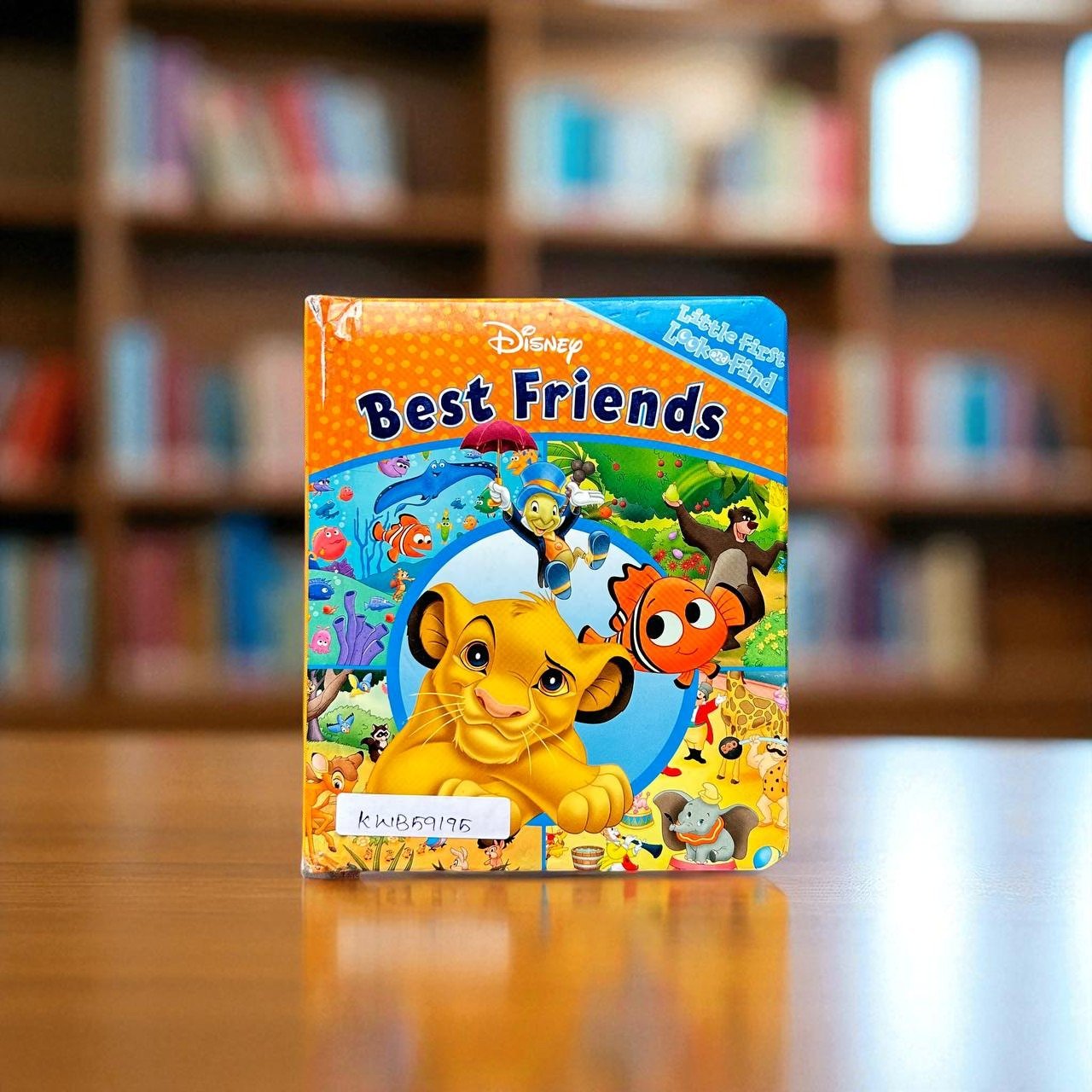 Best Friends_Disney_KWB59195