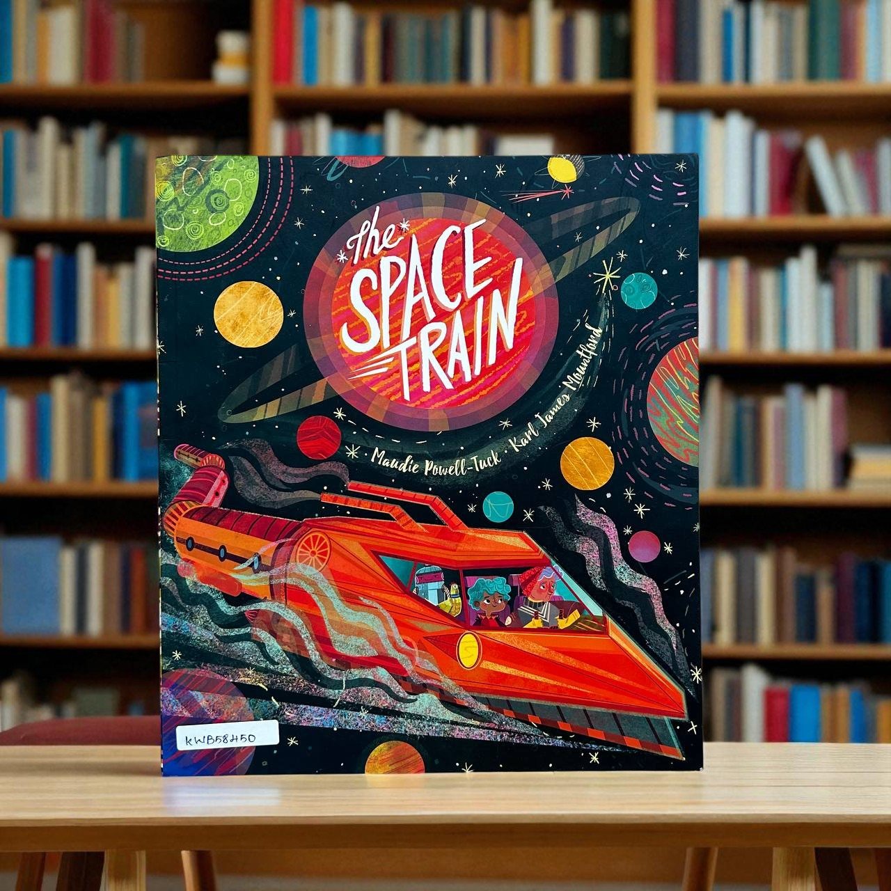 The Space Train_Little Tiger Press_Maudie Powell Tuck_RDS_KWB58450