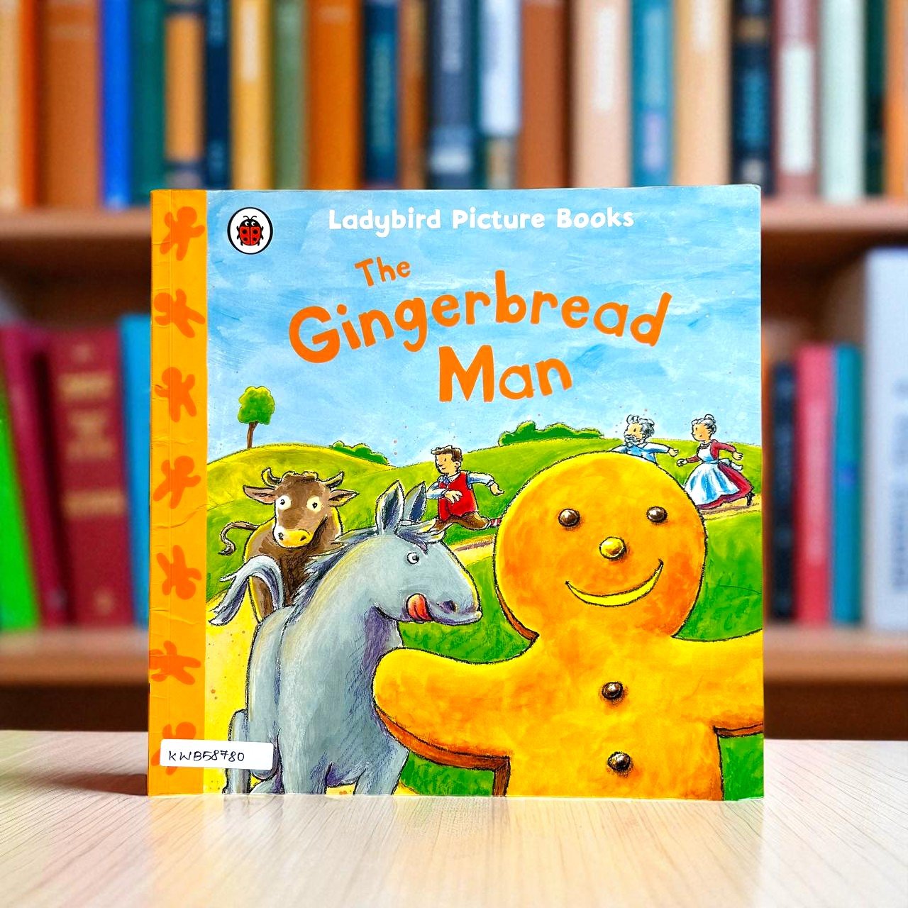 The Gingerbread Man_Ladybird_Ailie Busby_RDS_KWB58780