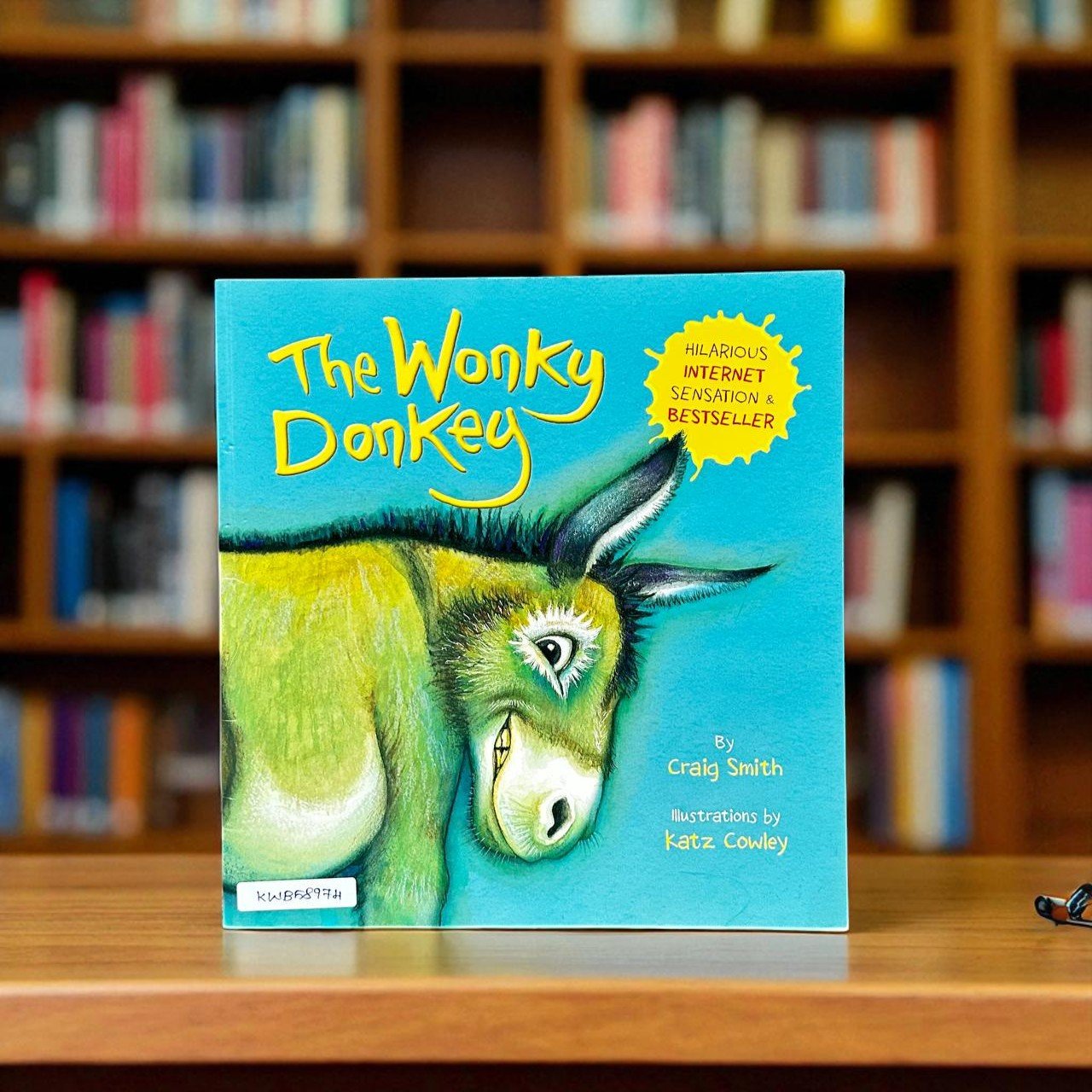 The Wonky Donkey_Scholastic_Craig Smith_RDS_KWB58974