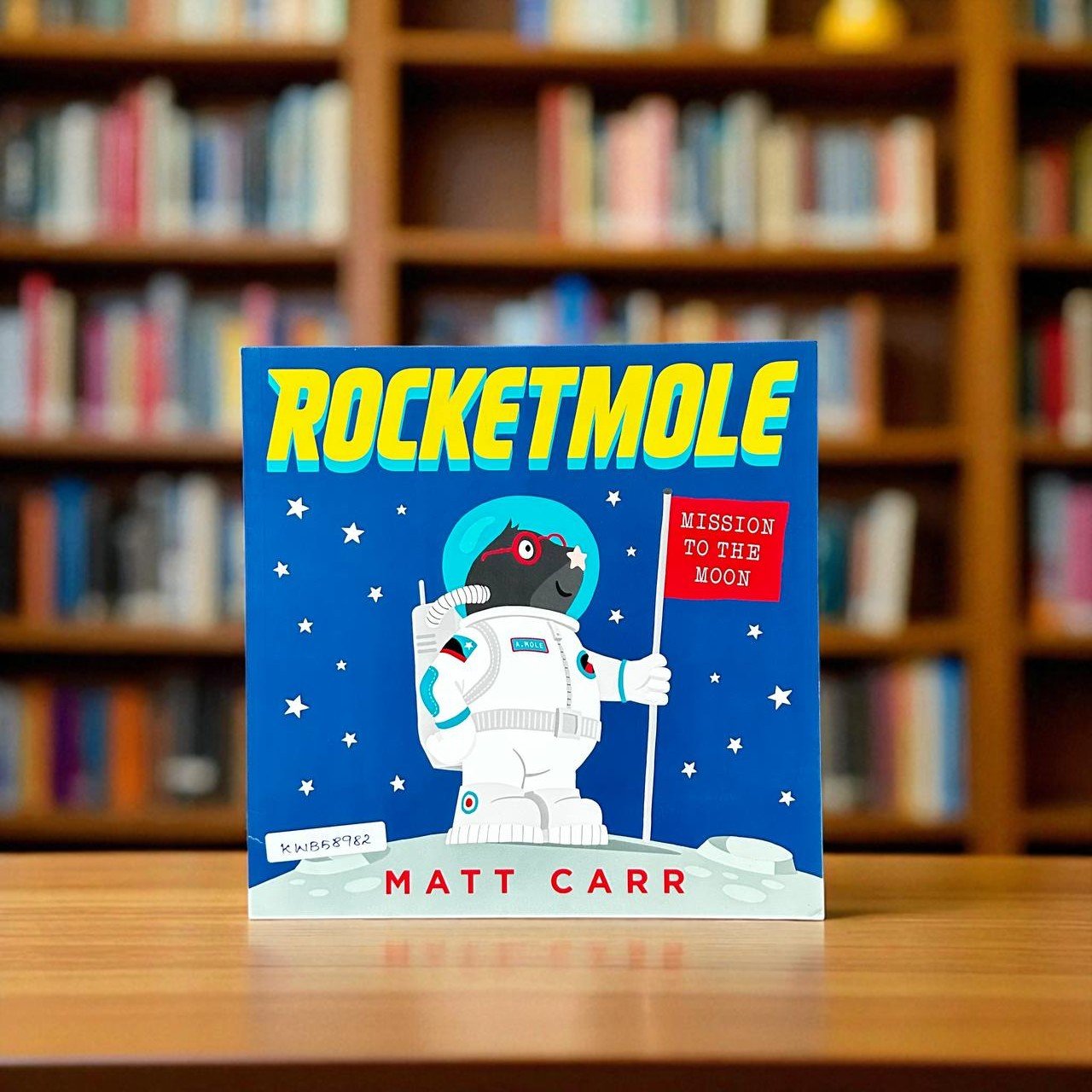 Rocketmole_Scholastic_Matt Carr_RDM_KWB58982
