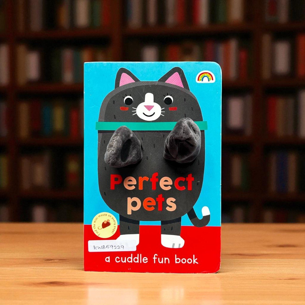 Perfect Pets_Finger Puppet Book_Really Decent Books_KWB59229