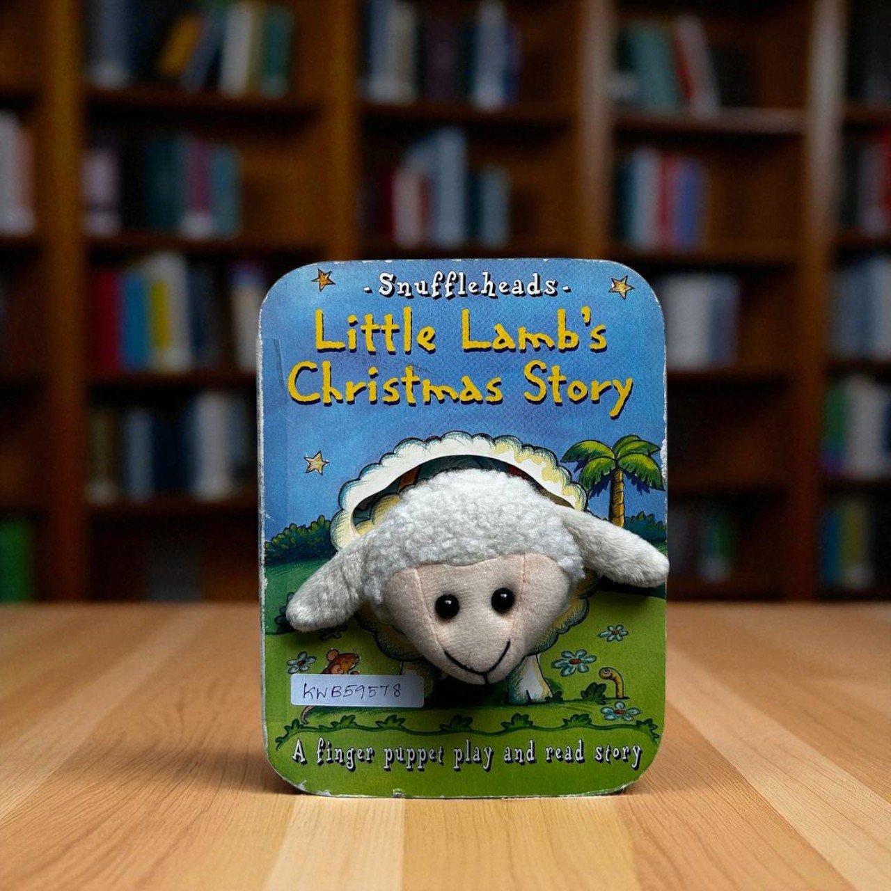 Little Lamb's Christmas Story_Finger Puppet Book_Candle Books_KWB59578