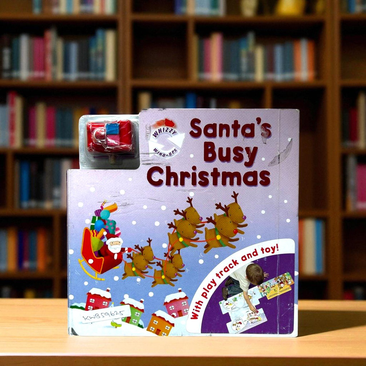 Santa's Busy Christmas_With Play Track And Toy_Igloo Books_KWB59625
