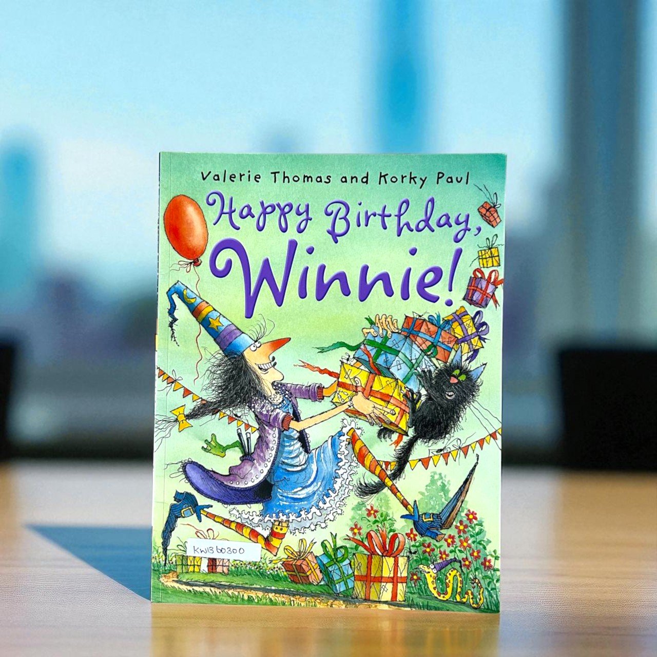 Happy Birthday Winnie!_Valerie Thomas_RDS_KWB60300