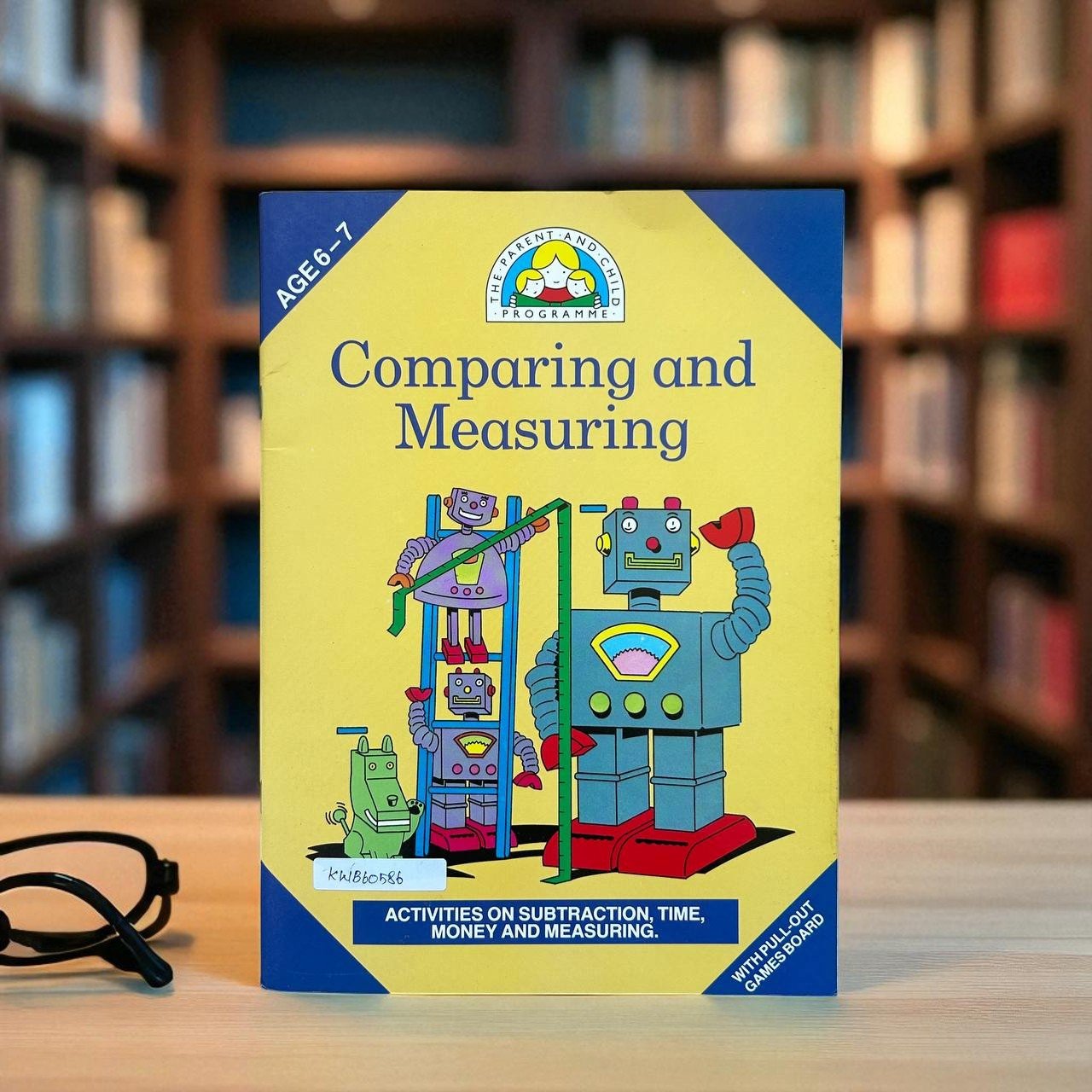 Comparing And Measuring_With Pull Out Games Board_Age 6-7_KWB60586