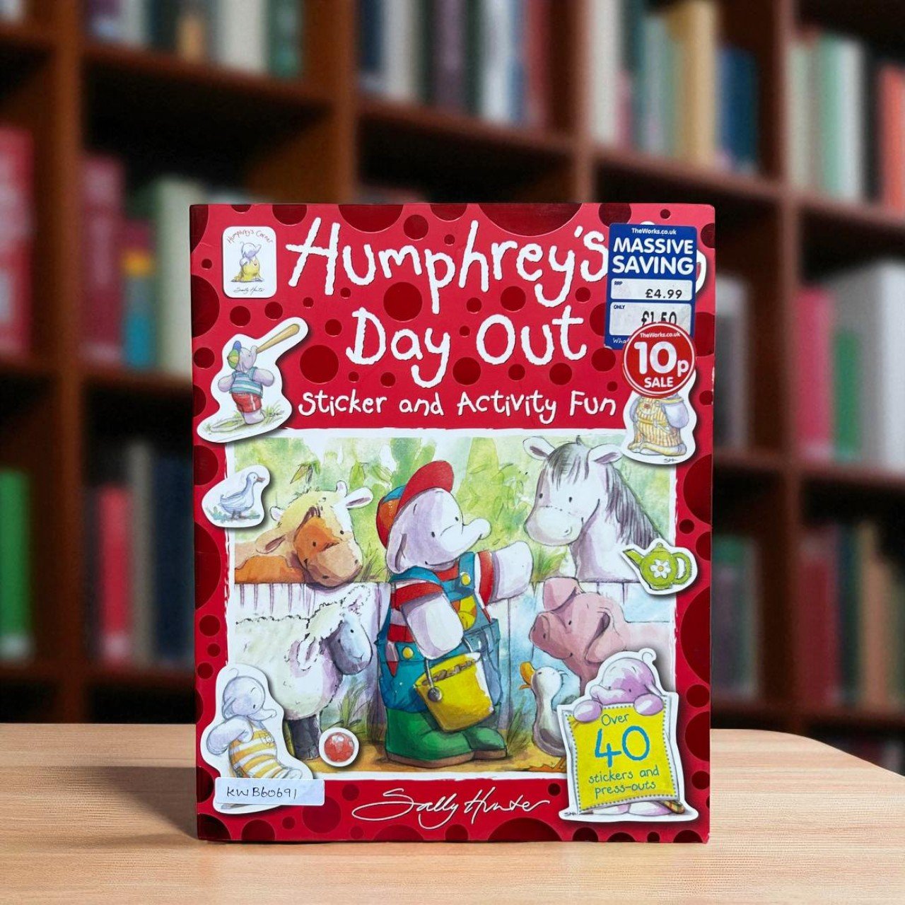 Humphrey's Day Out_With Stickers And Press Outs_Sally Hunter_KWB60691