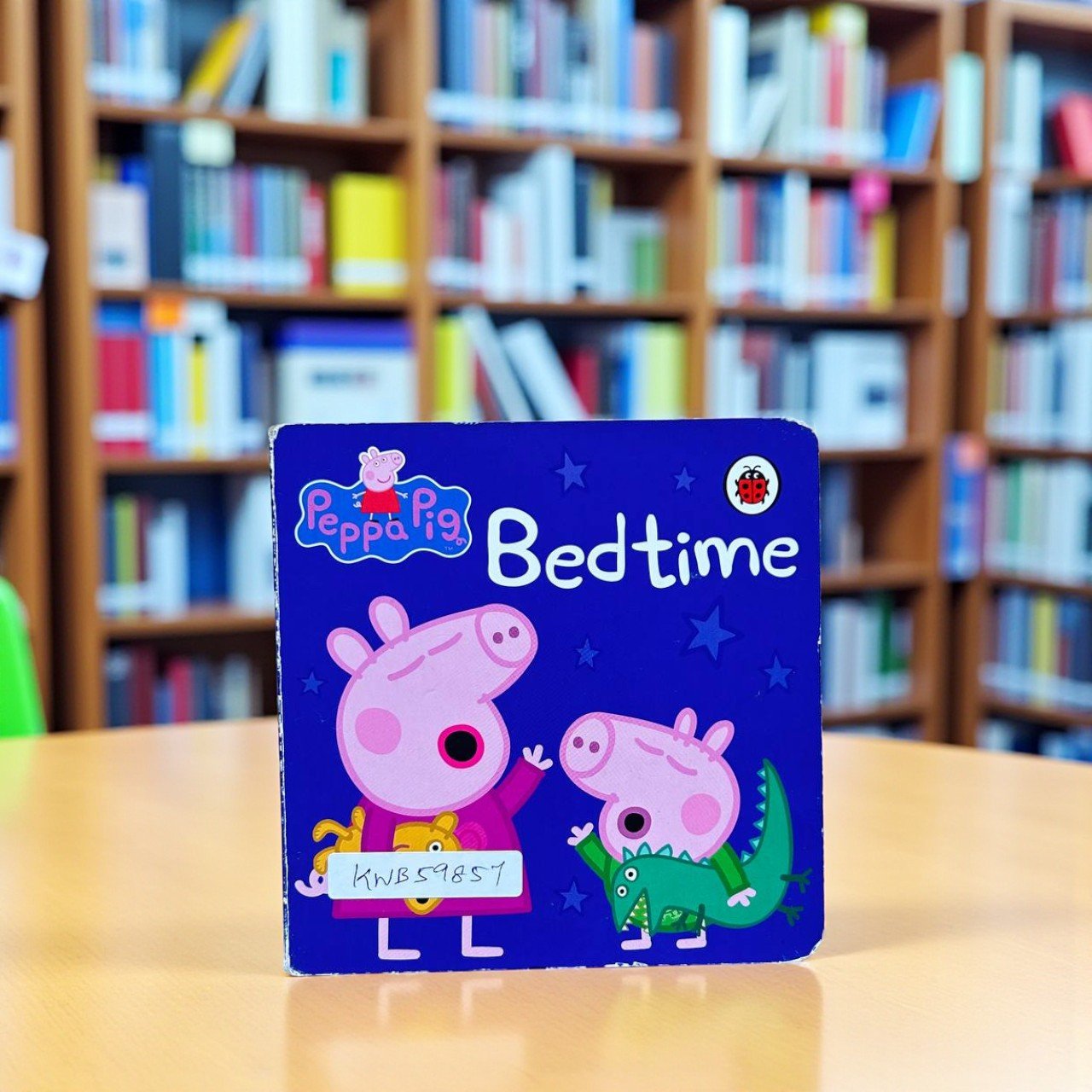 Peppa Pig_Bedtime _Ladybird_KWB59857