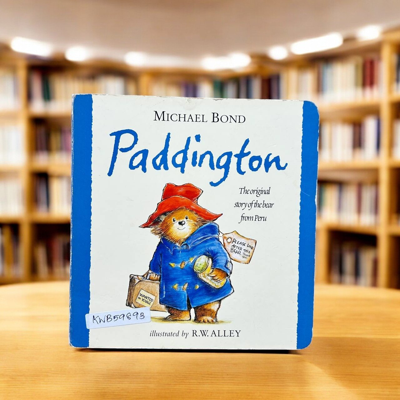 Paddington_Michael Bond _KWB59893