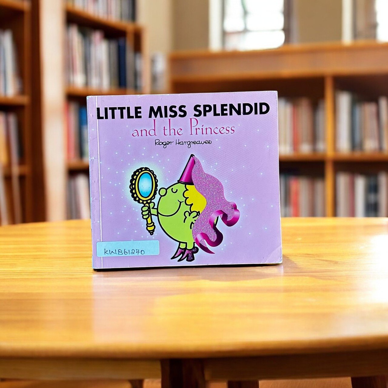Pocket Friendly_Little Miss Splendid And The Princess_Roger Hargreaves_KWB61270