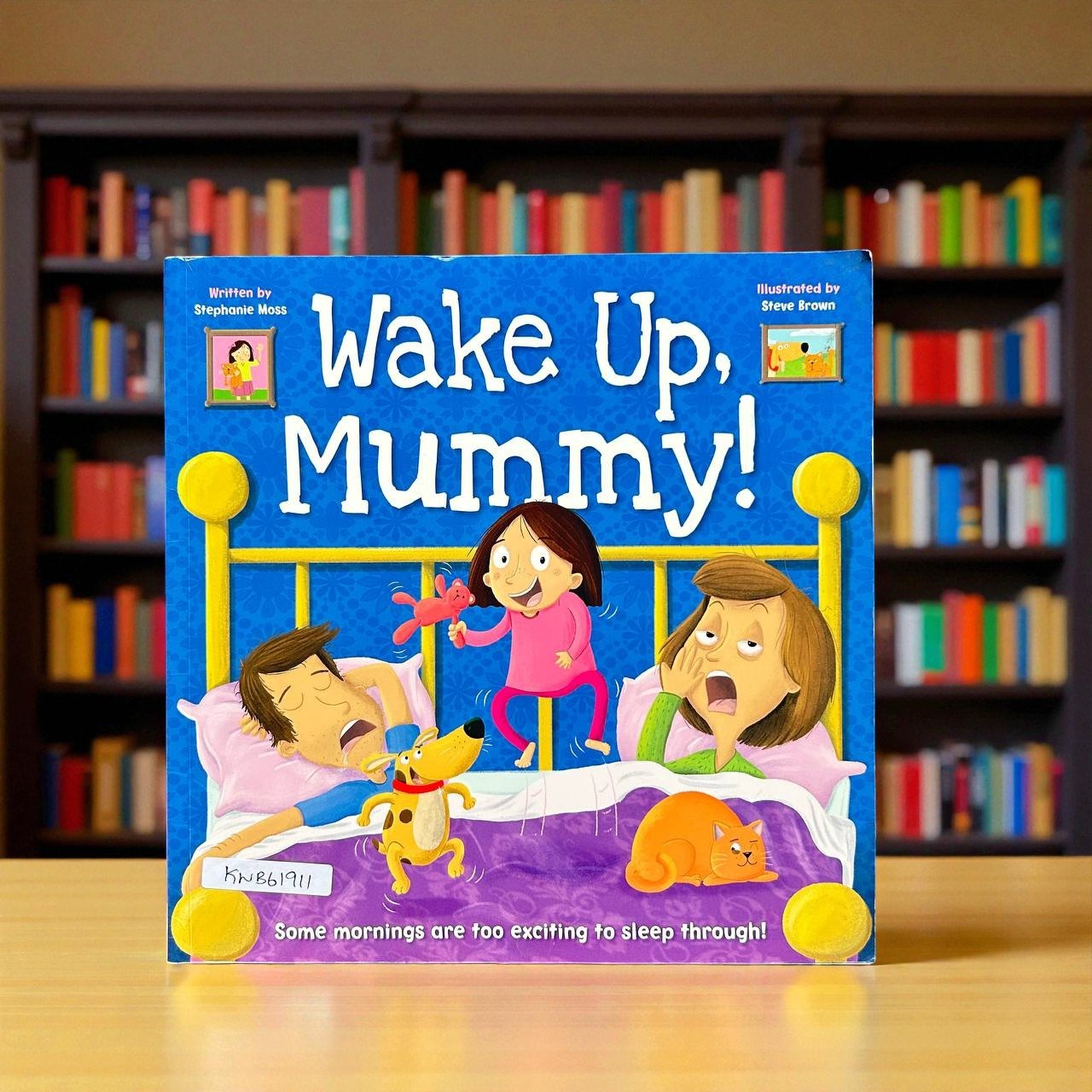 Wake Up, Mummy!_Igloo Book_Stephanie Moss_RDS_KWB61911