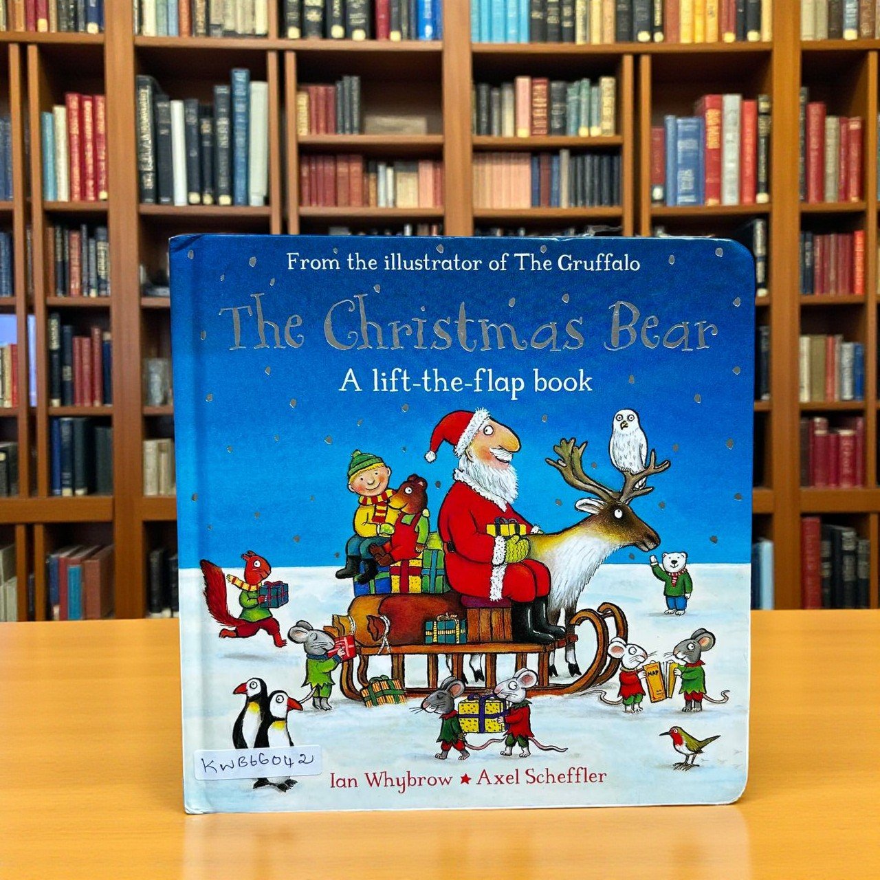 The Christmas Bear_Flap Book_Ian Whybrow_KWB66042
