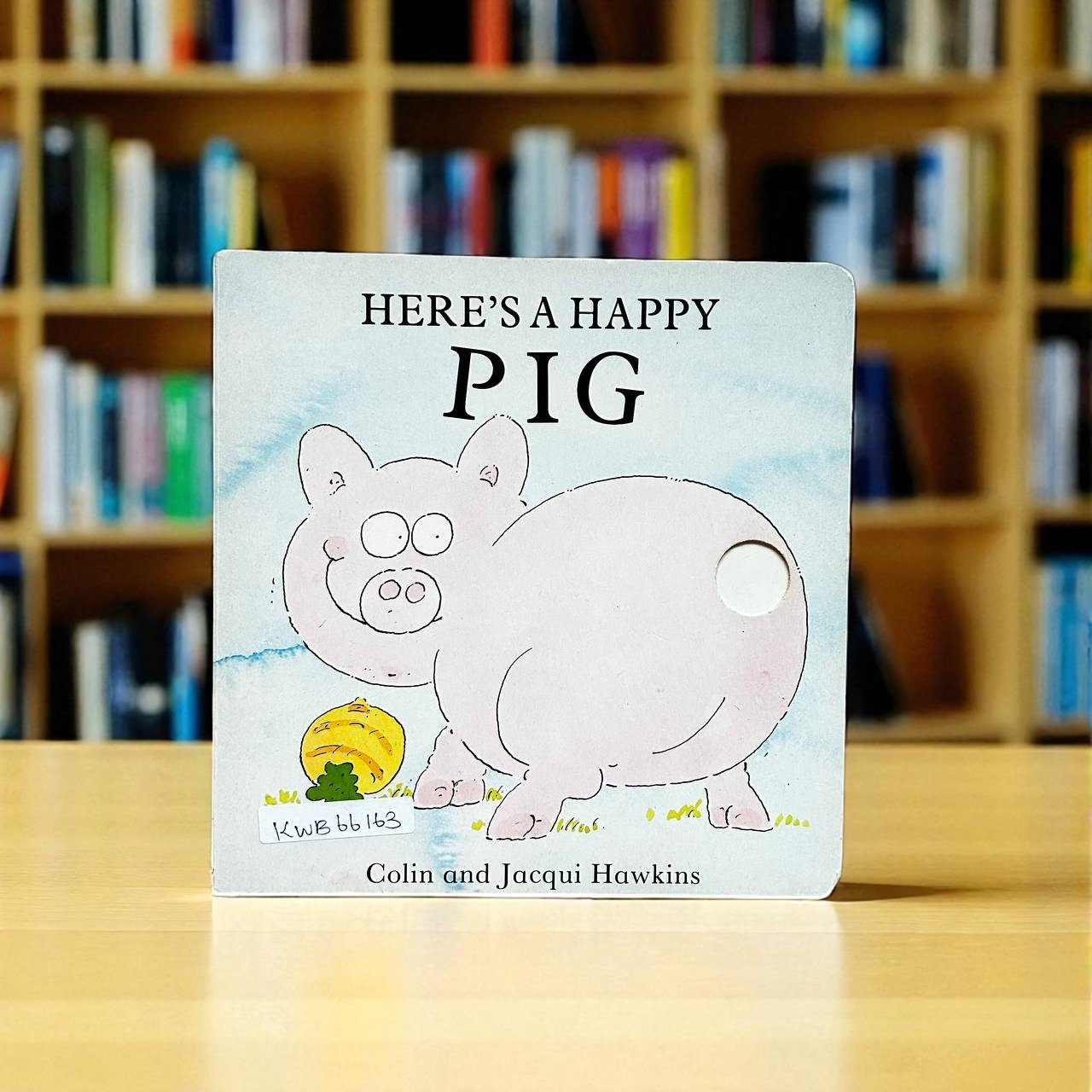 Here's A Happy Pig_Colin_KWB66163