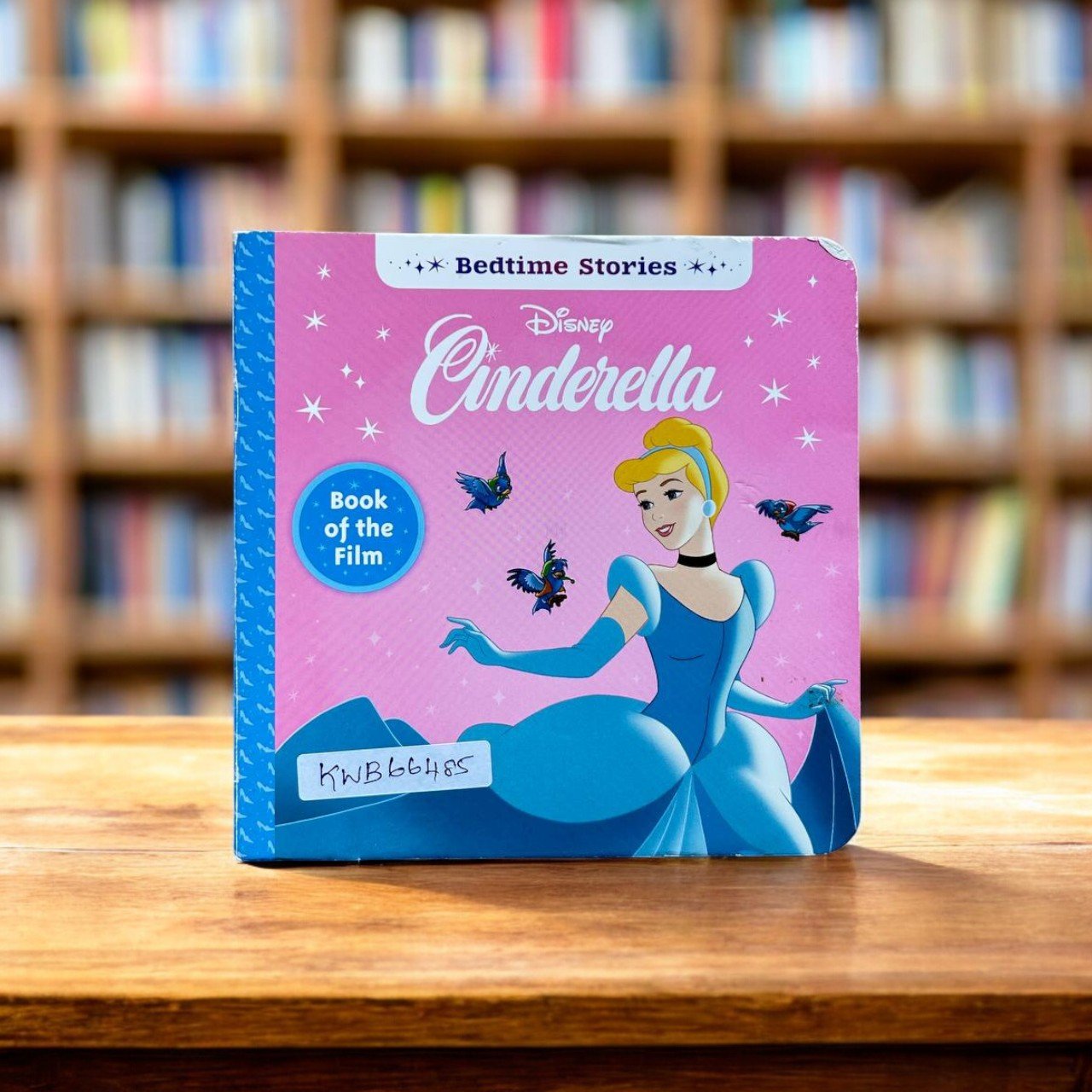 Cinderella_Bedtime Stories_Book Of The Film_Disney_KWB66485