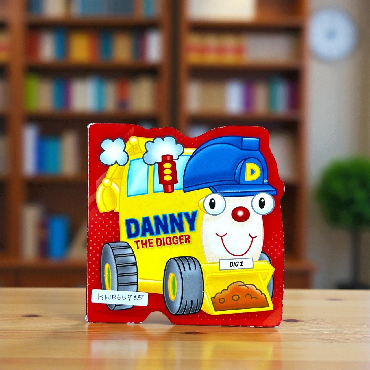 Danny The Digger_Shape Book_Brown Watson_KWB66765