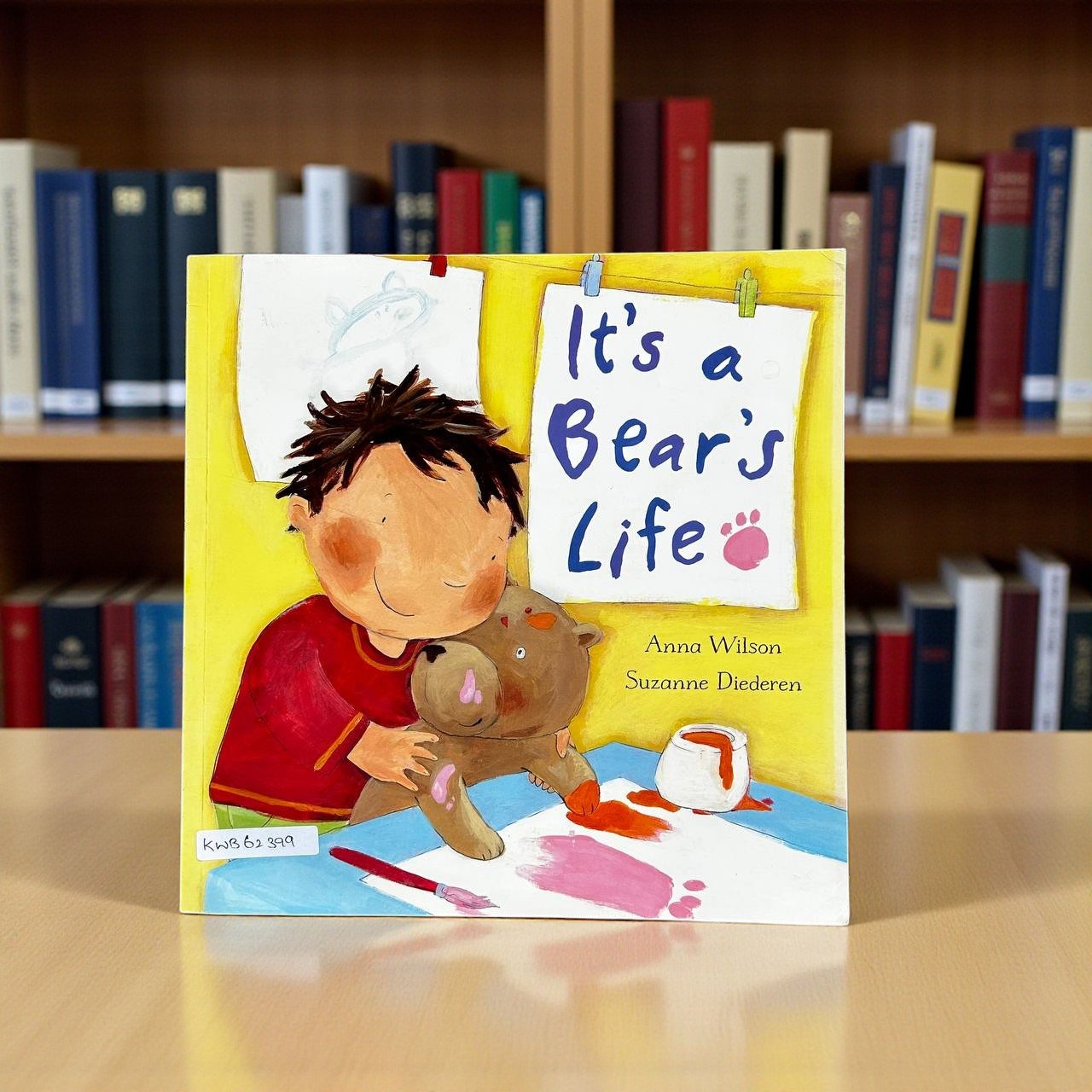 It's A Bear's Life_Macmillan_Anna Wilson_RDS_KWB62399