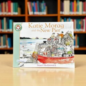 Katie Morag And The New Pier_Red Fox_Mairi Hedderwick_RDS_KWB62450