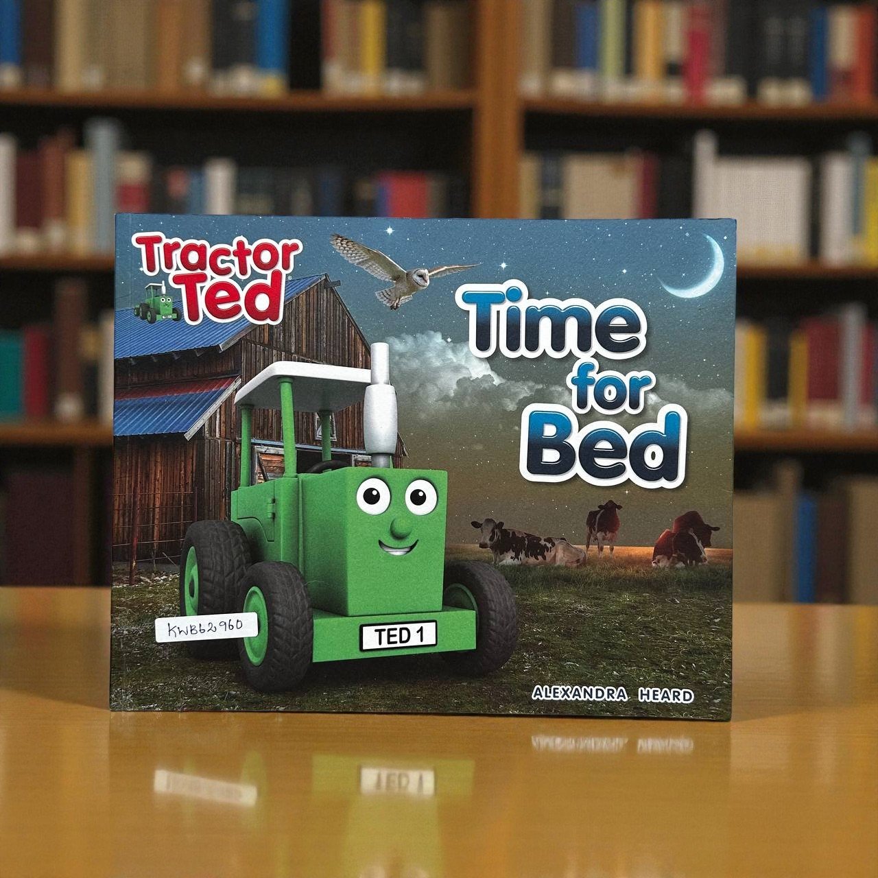 Tractor Ted_Time For Bed_Alexandra Heard_RDS_KWB62960