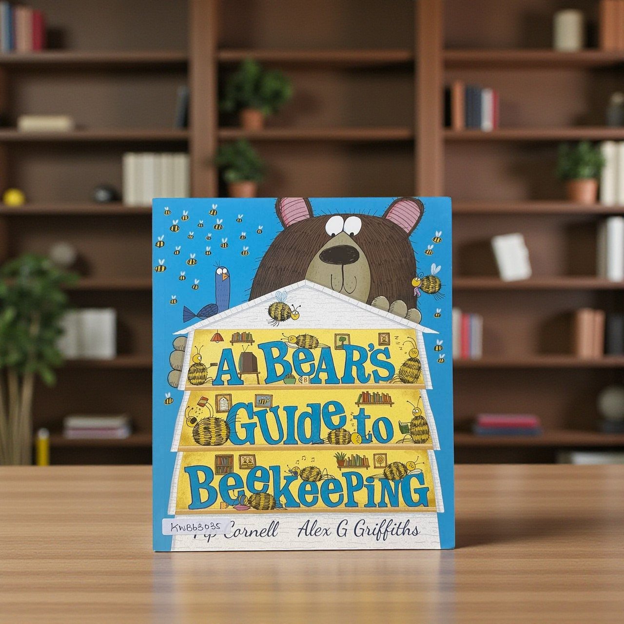 A Bear's Guide To Bee Keeping_Alex G Griffiths_RDS_KWB63035