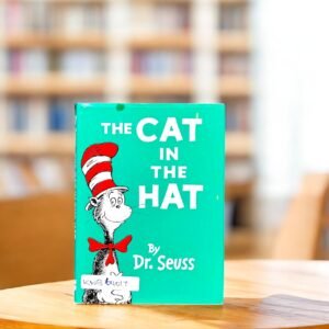 Pocket Friendly_The Cat In The Hat _Dr.Seuss_KWB64017