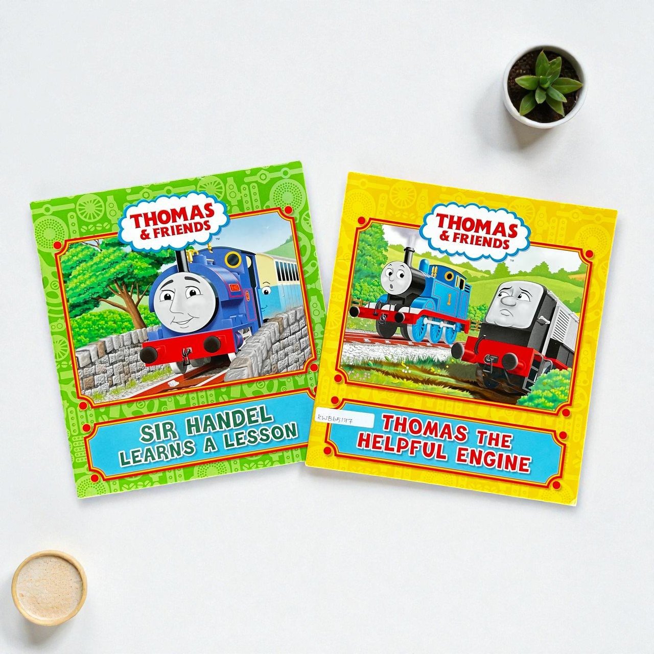 Thomas & Friends_Set Of 2 Books_Dean_KWB65177