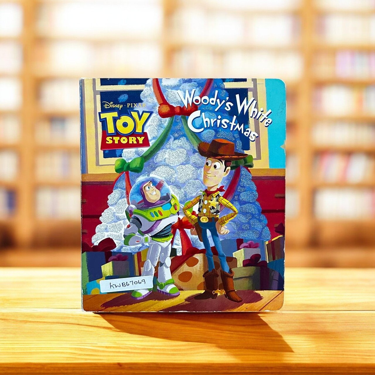 Woody's White Christmas_Toy Story_Disney_KWB67069