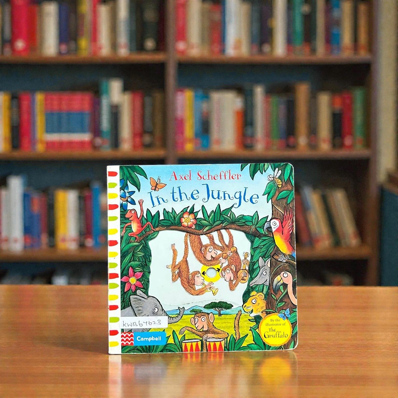 In The Jungle_Push, Pull And Slide Book_Axel Scheffler_KWB67623