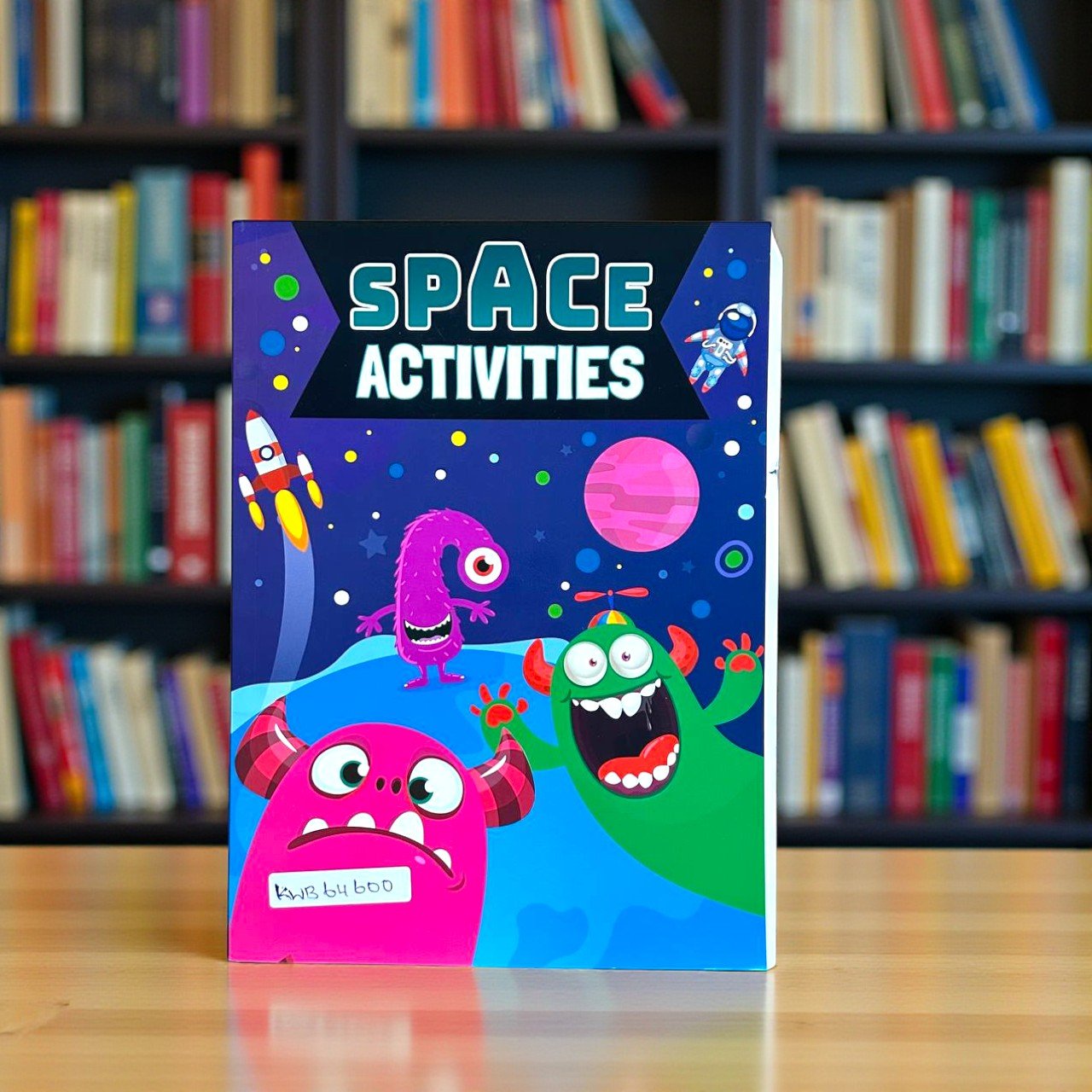 Space Activities_With Stickers_Bookoli_KWB64600