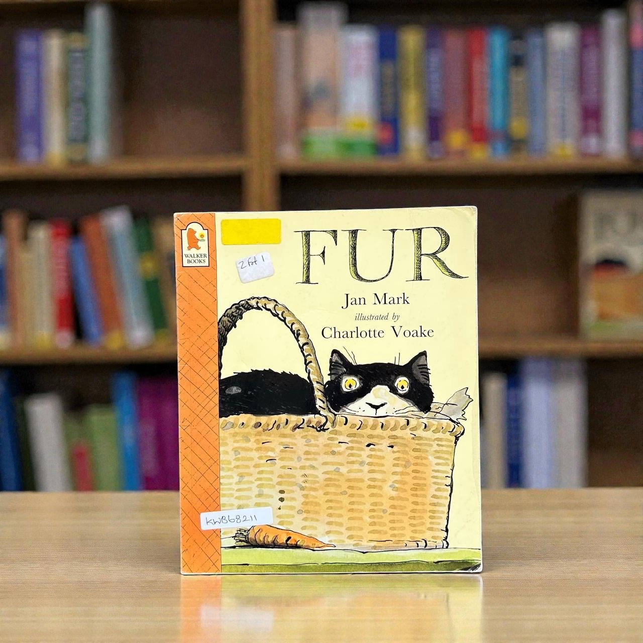 Fur_Walker_Jan Mark_RDS_KWB68211