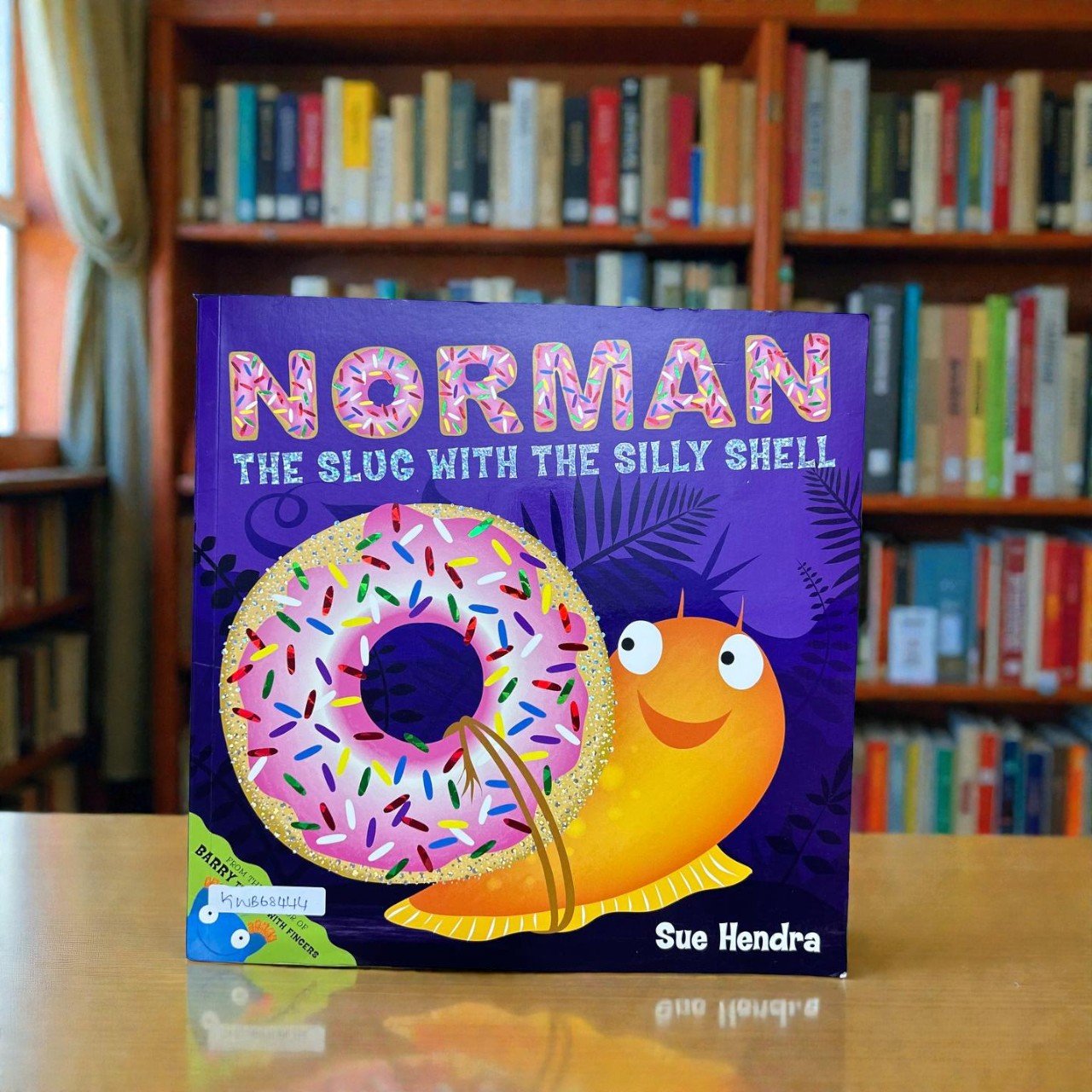 Norman The Slug With The Silly Shell_Simon And Schuster_Sue Hendra_RDS_KWB68444