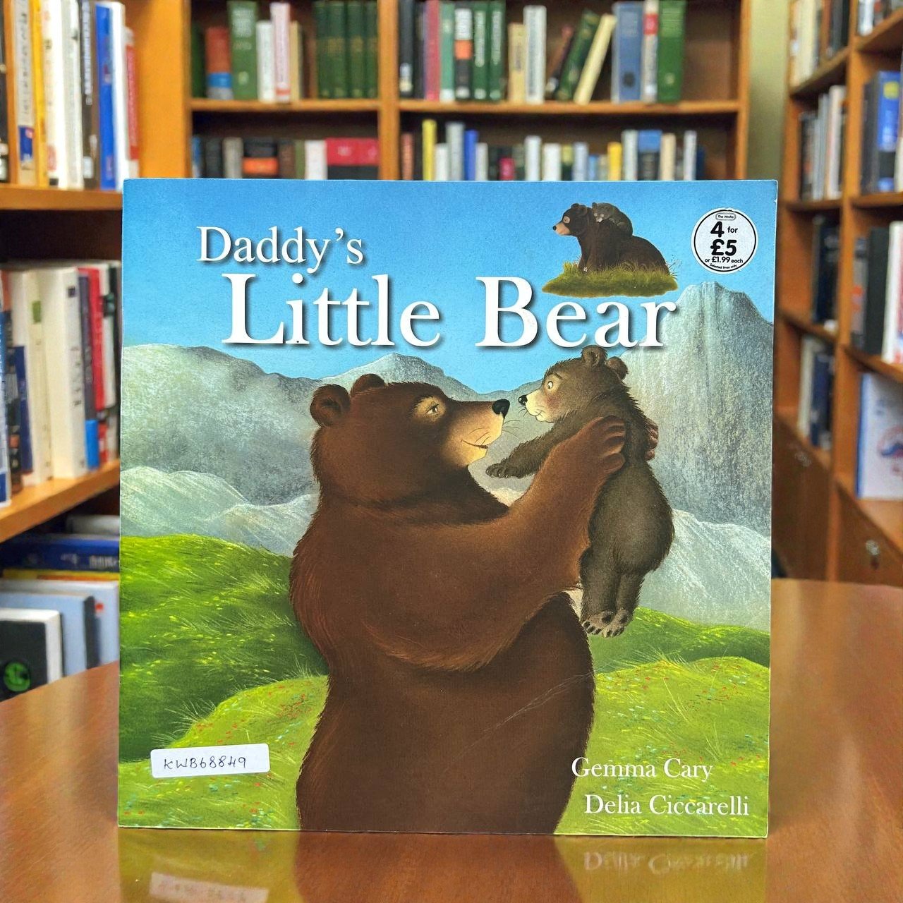 Daddy's Little Bear_Gemma Cary_RDS_KWB68849