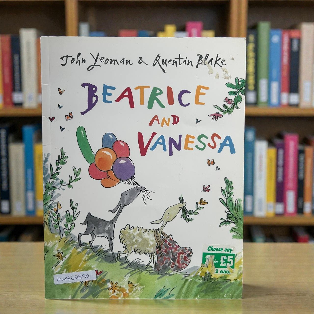 Beatrice And Vanessa_Quentin Blake_RDS_KWB68892