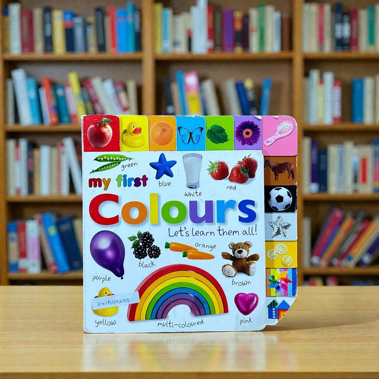 My First Colours_Tab Book_First Concepts_DK_KWB69433