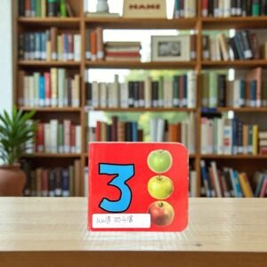 Pocket Size_3_First Concepts_Priddy Books_KWB70418