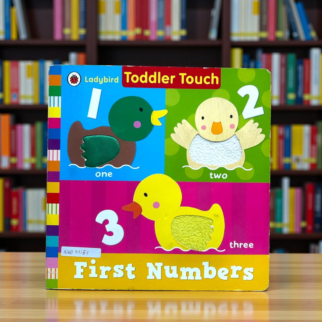 First Numbers_Touch And Feel Book_Ladybird_KWB71167