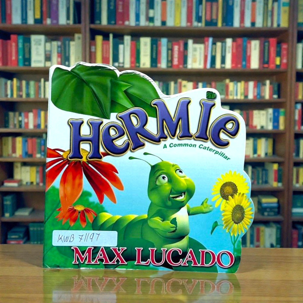 Hermie_ A Common Caterpillar_Shape Book_Max Lucado_KWB71197