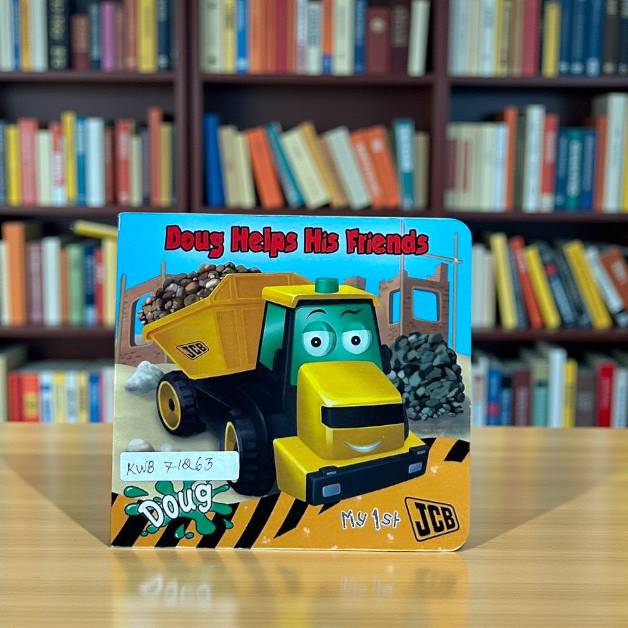 Doug Helps His Friends_BB Stories_My 1st JCB_KWB71263