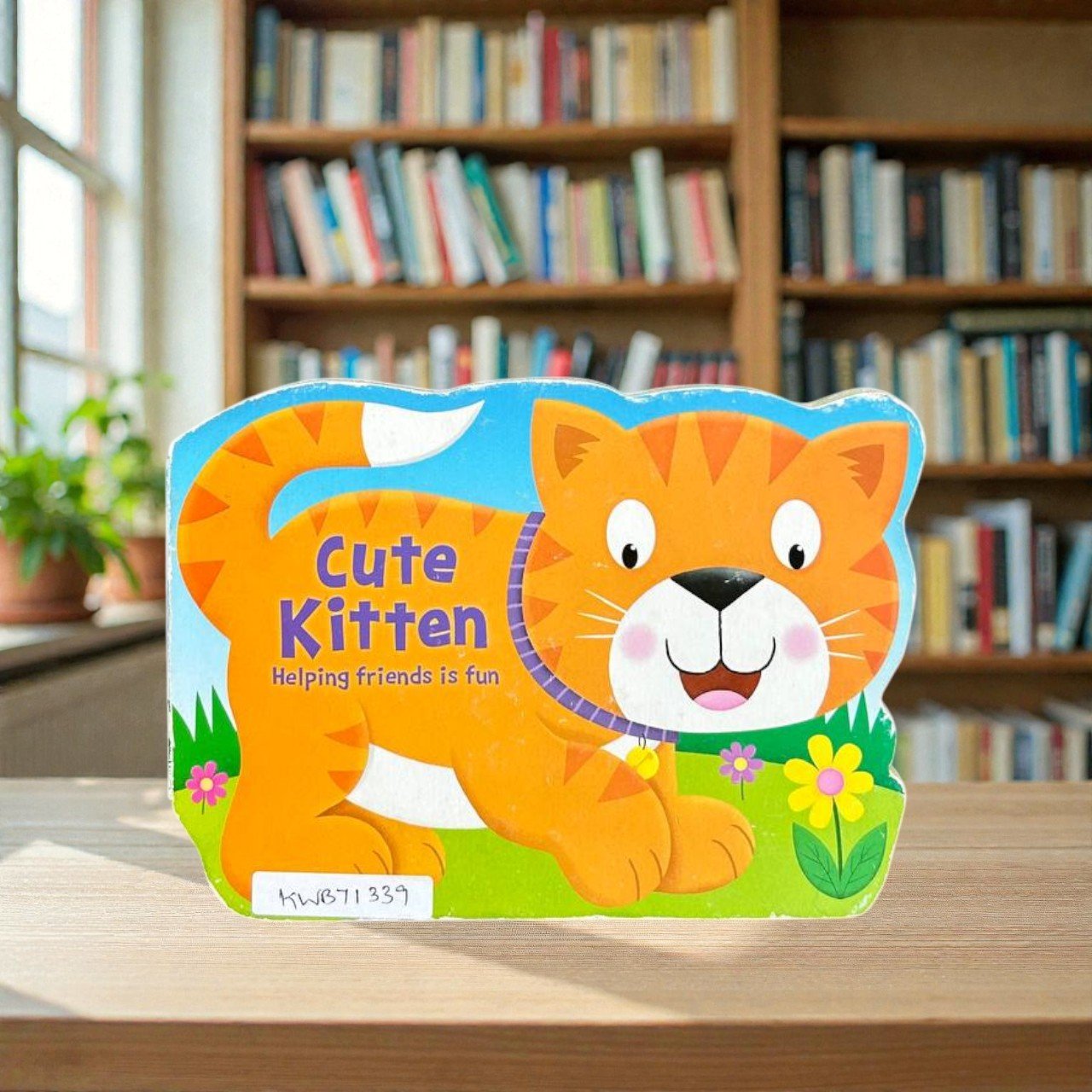 Cute Kitten_Shape Book__Igloo Books_KWB71339