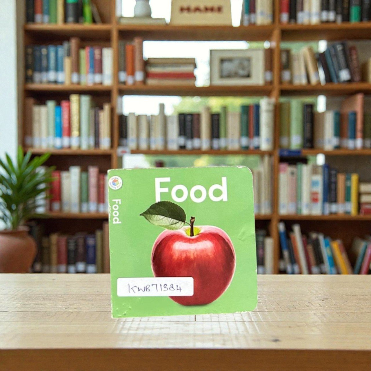 Pocket Size_Food_First Concepts_Hinkler_KWB71384