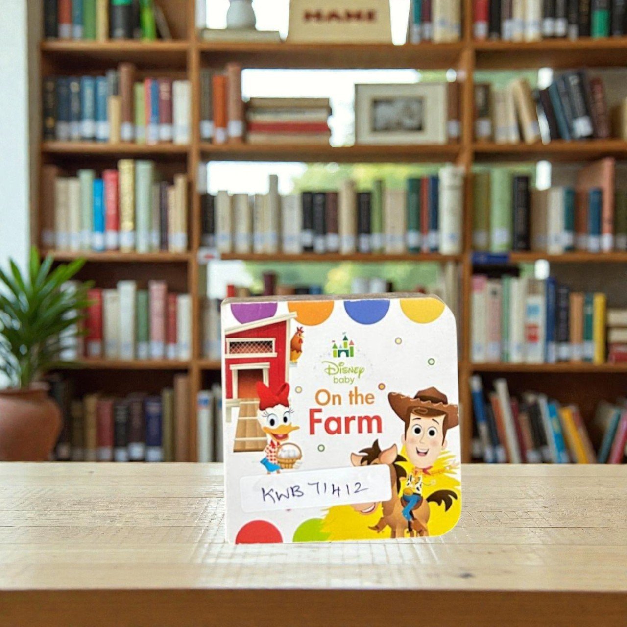 Pocket Size_On The Farm_First Concepts_Disney_KWB71412