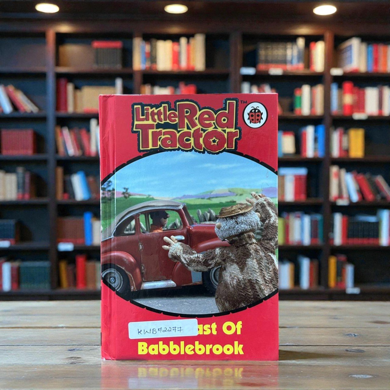 Pocket Friendly_Little Red Tractor_The Beast Of Babblebrook_Ladybird_KWB72277
