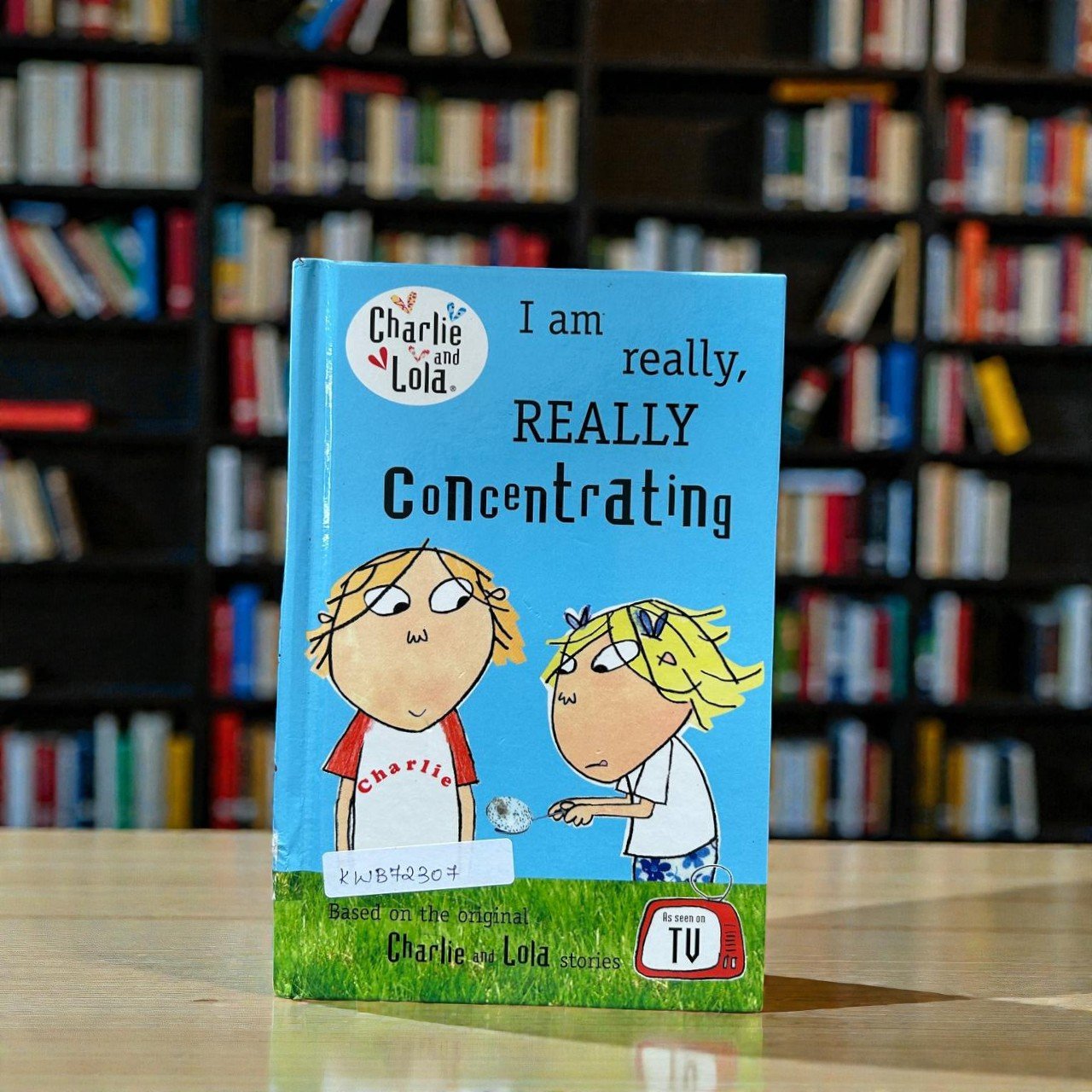 Pocket Friendly_I Am Really, Really Concentrating_Charlie And Lola__KWB72307