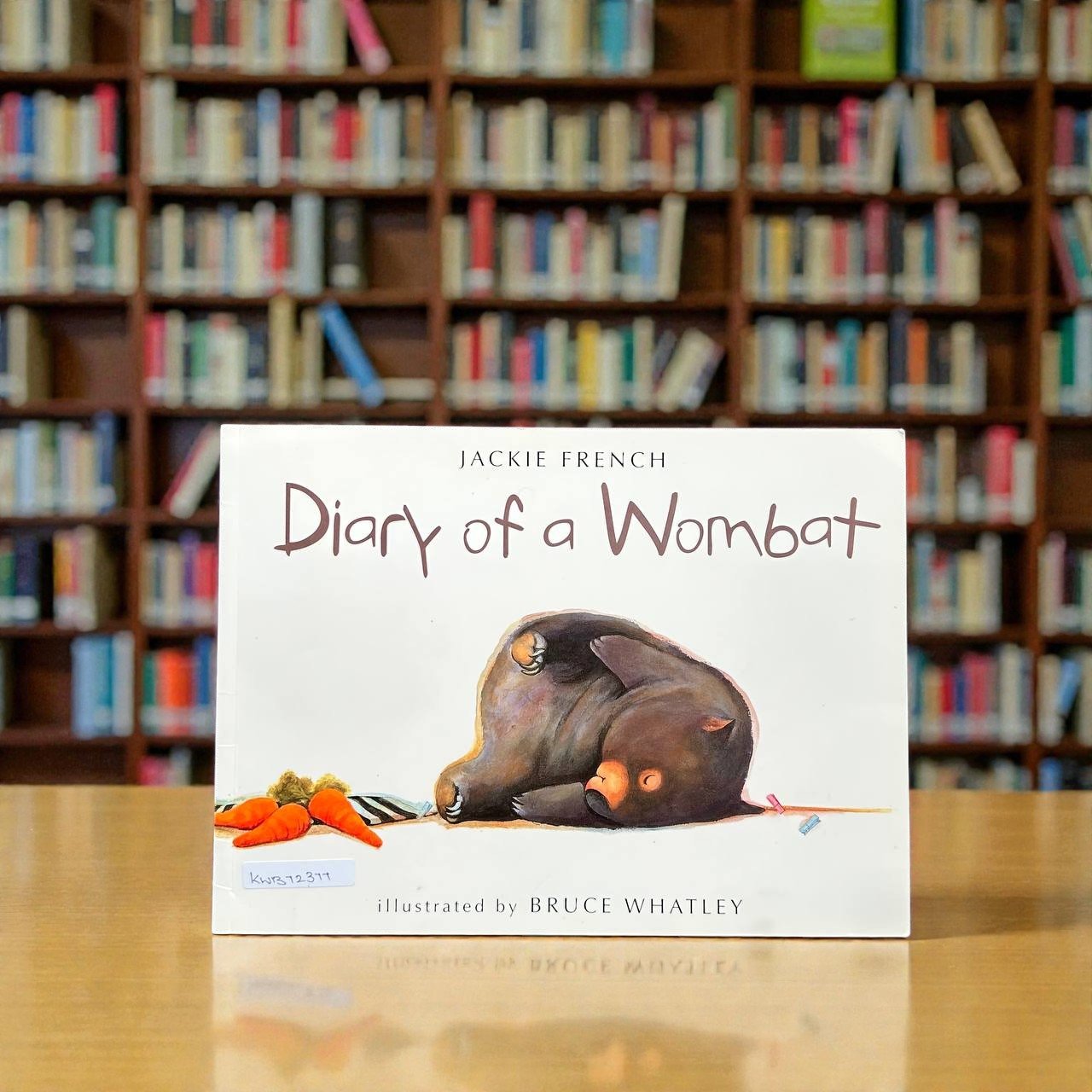 Diary Of A Wombat_Harper Collins_Bruce Whatley_RDS_KWB72377