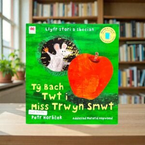 Ty Bach Twti Miss Trwyn Smwt_Welsh Language_Petr Horacek_RDS_KWB73054