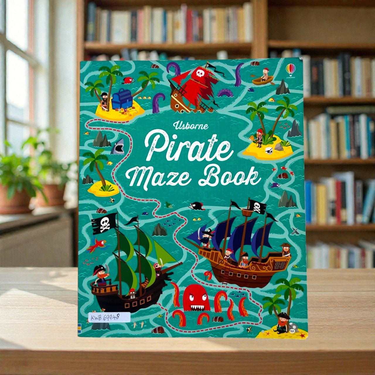 Pirate Maze Book_Usborne_KWB69948