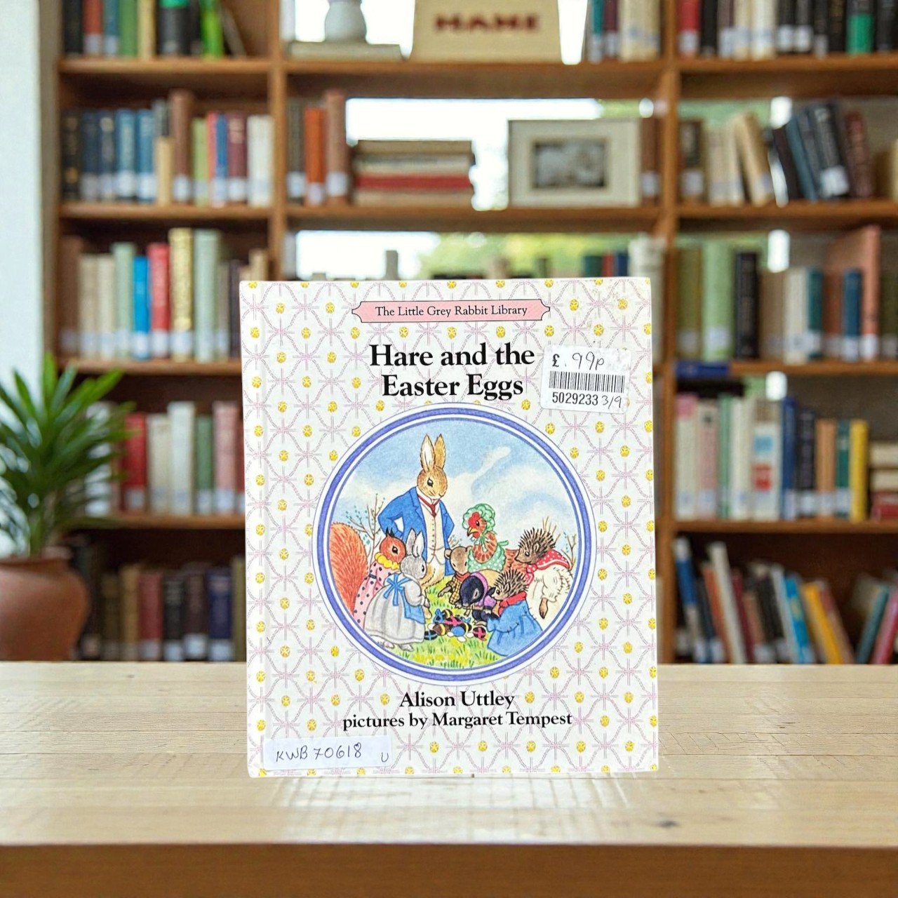 Hare And The Easter Eggs_The Little Grey Rabbit Library_Alison Uttley_KWB70618