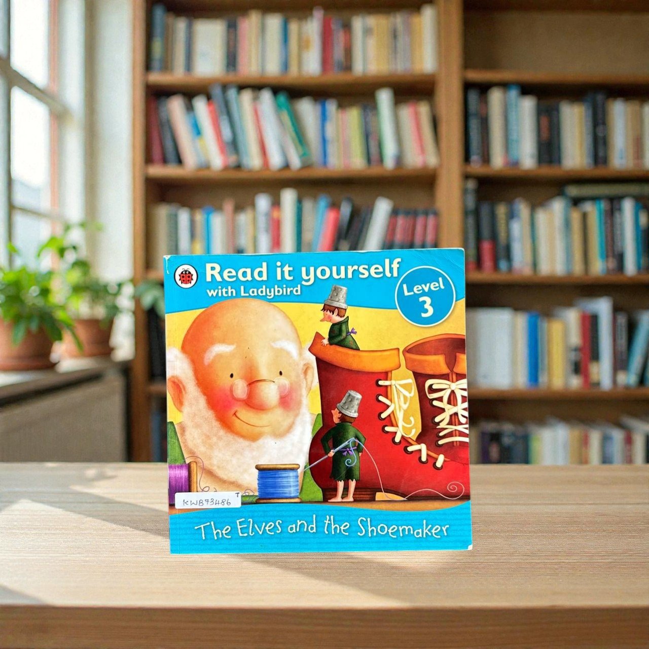 Read It Yourself_The Elves And The Shoemaker_Ladybird_KWB73486