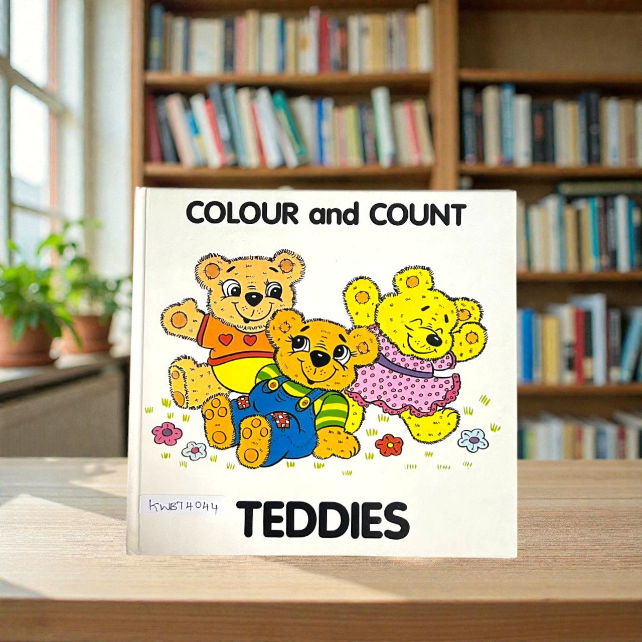 Teddies_Clouring Book_Used_Colour Library Book_KWB74044