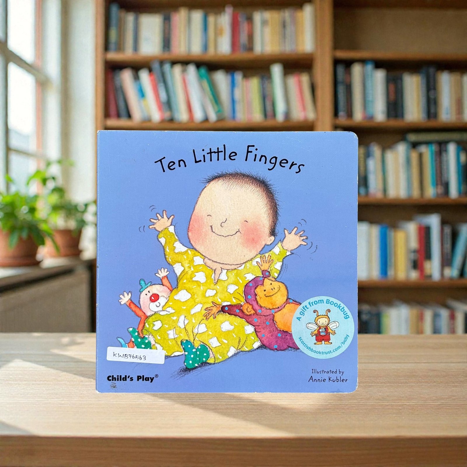 Ten Little Fingers_Child's Play_KWB76563