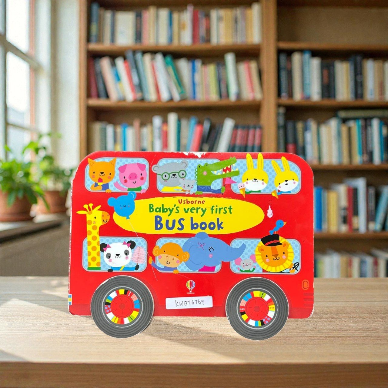Baby's Very First Bus Book_Moving Wheels_Usborne_KWB76769